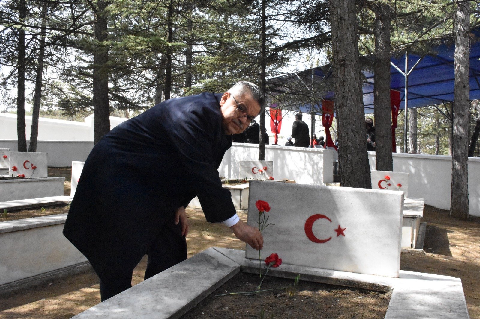 ŞEHRİMİZİN KURTULUŞUNUN 100'ÜNCÜ YILINI TAÇLANDIRMAK (1)