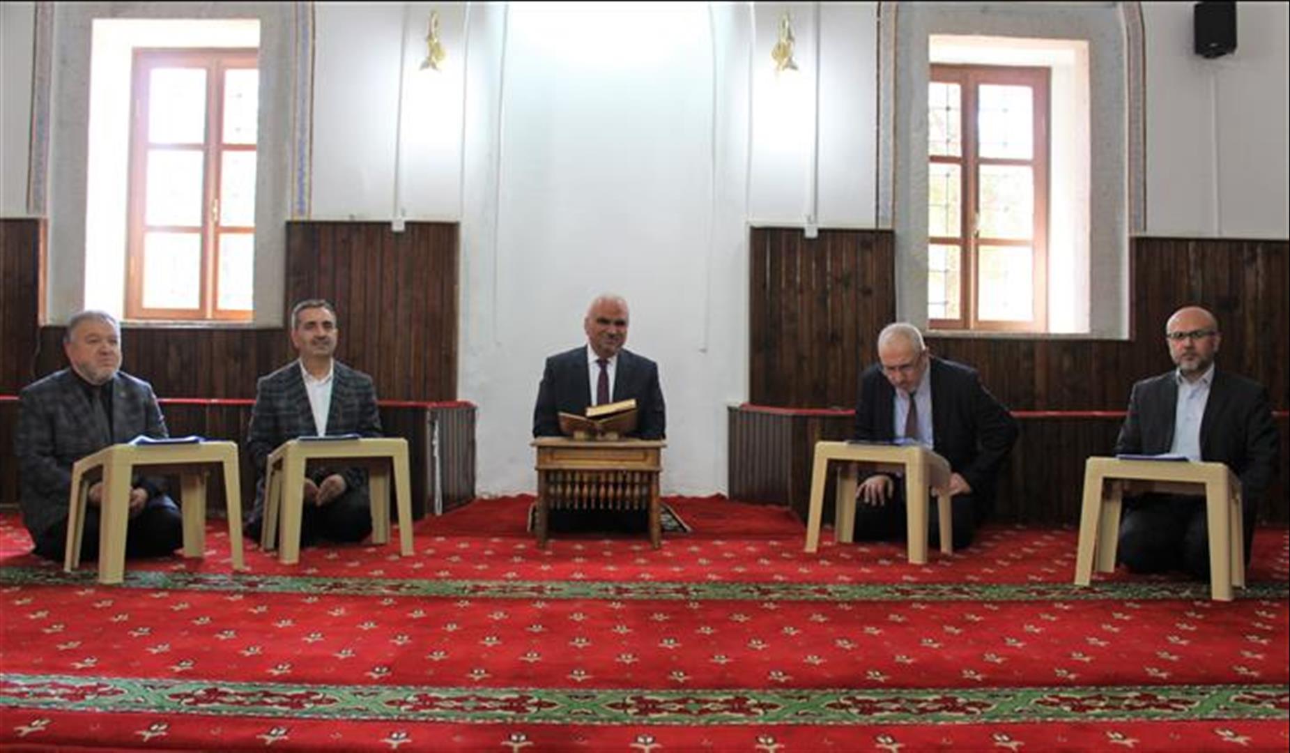 KUR’AN-I KERİM’İ GÜZEL OKUMA33