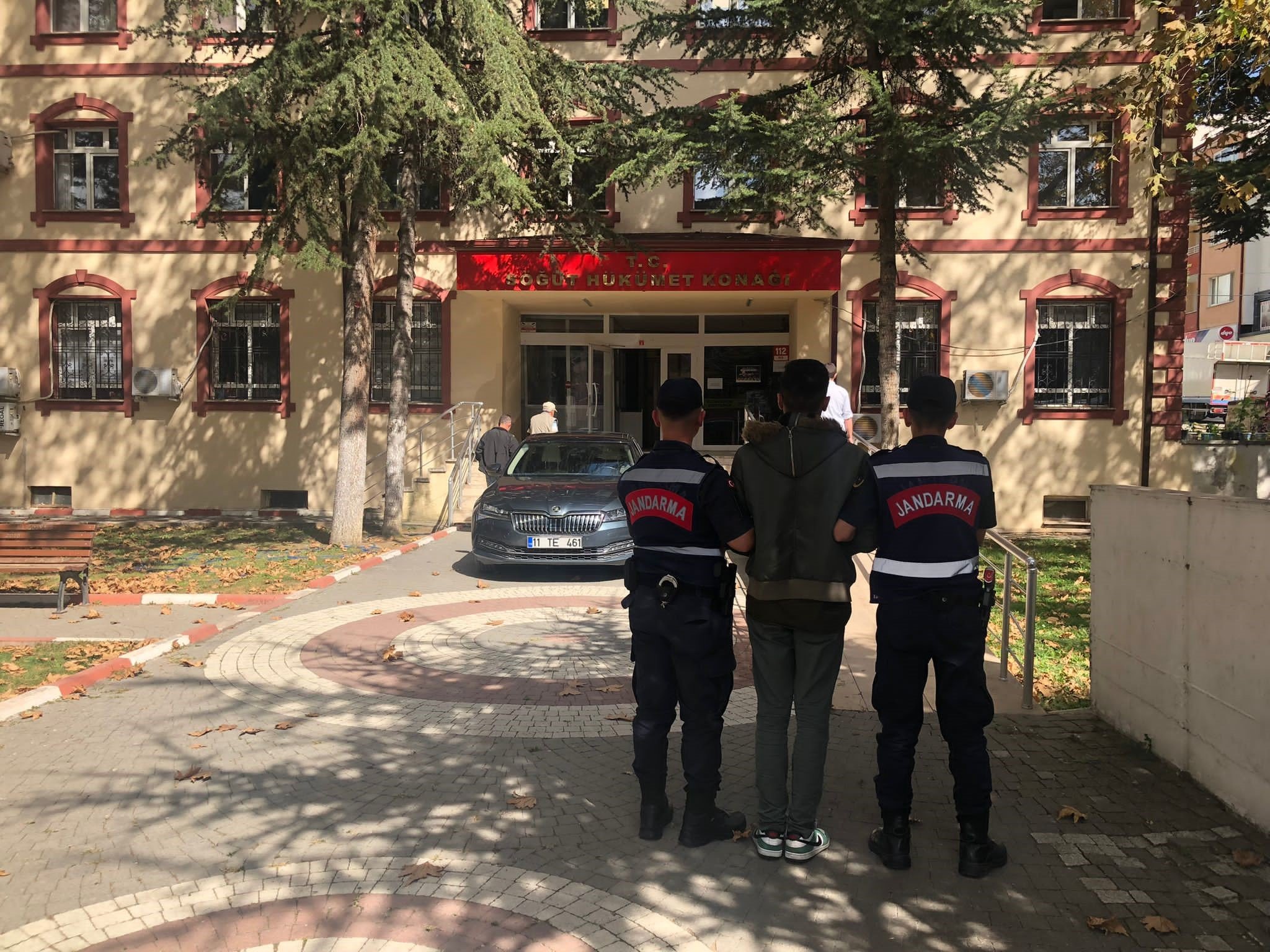 bilecik-haber_137-jasat-ekiplerinden-kacamadi-7804-504.jpg