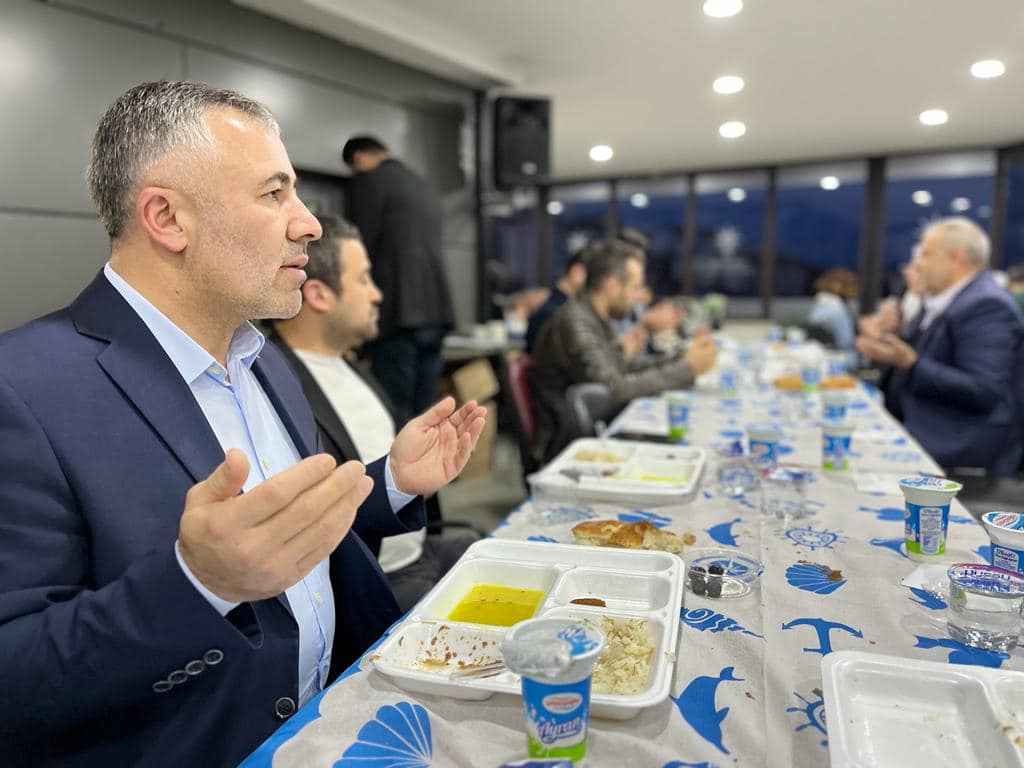 bilecik-haber_ak-parti-de-secim-calismalari-araliksiz-suruyor-376.jpg