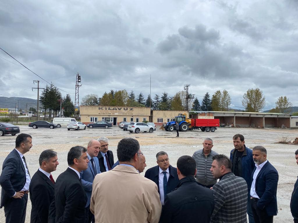 bilecik-haber_bakanlik-yetkilileri-bozuyuk-te-7554.jpg