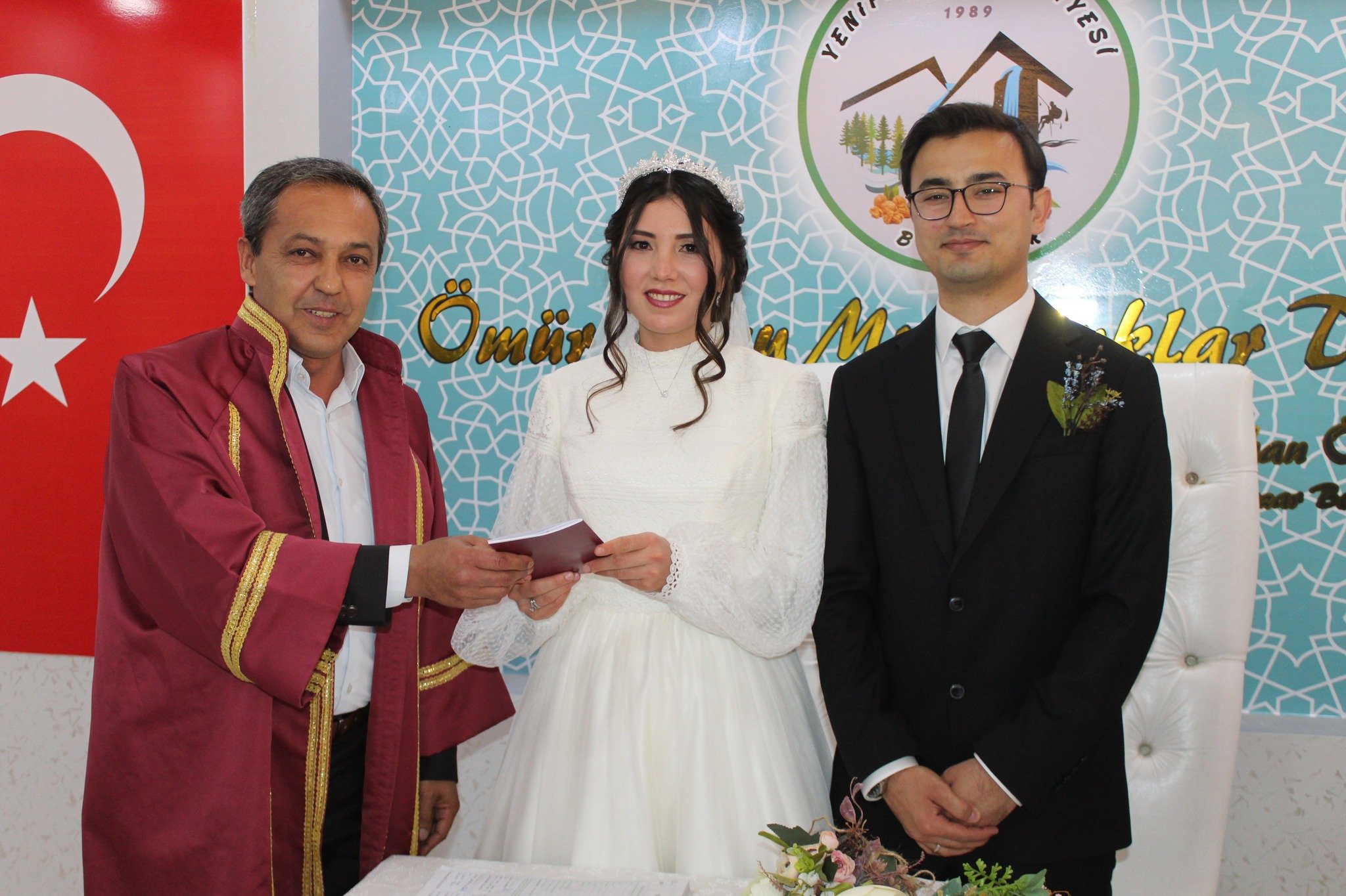 bilecik-haber_baskan-ozden-doktor-yucel-in-nikahini-kiydi-149.jpg