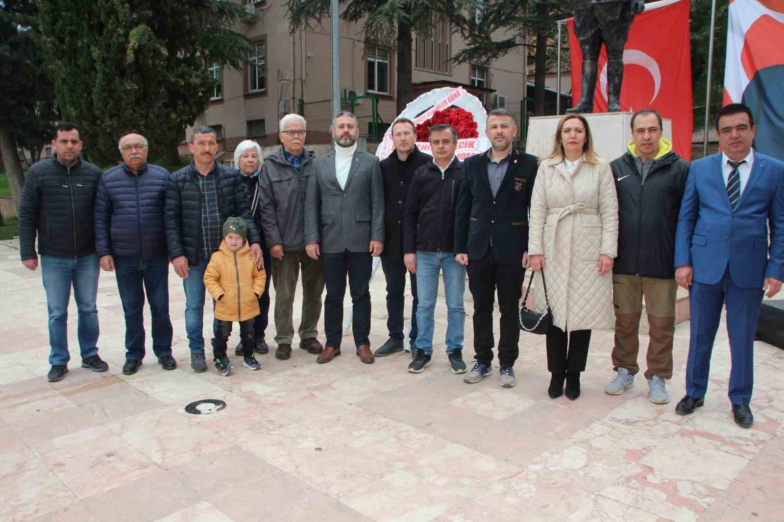 bilecik-haber_bilecik-te-dunya-veteriner-hekimler-gunu-kutlandi-8021.jpg