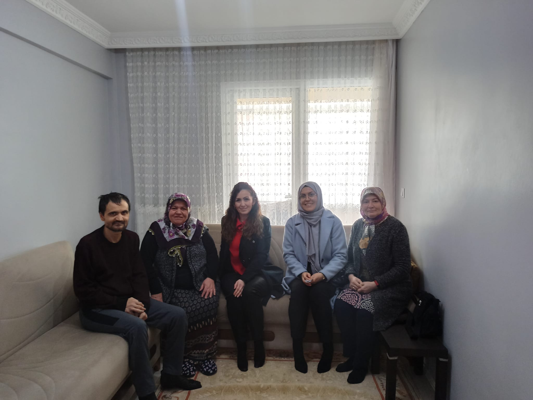 bilecik-haber_biz-birlikte-guclu-bir-aileyiz-129.jpg