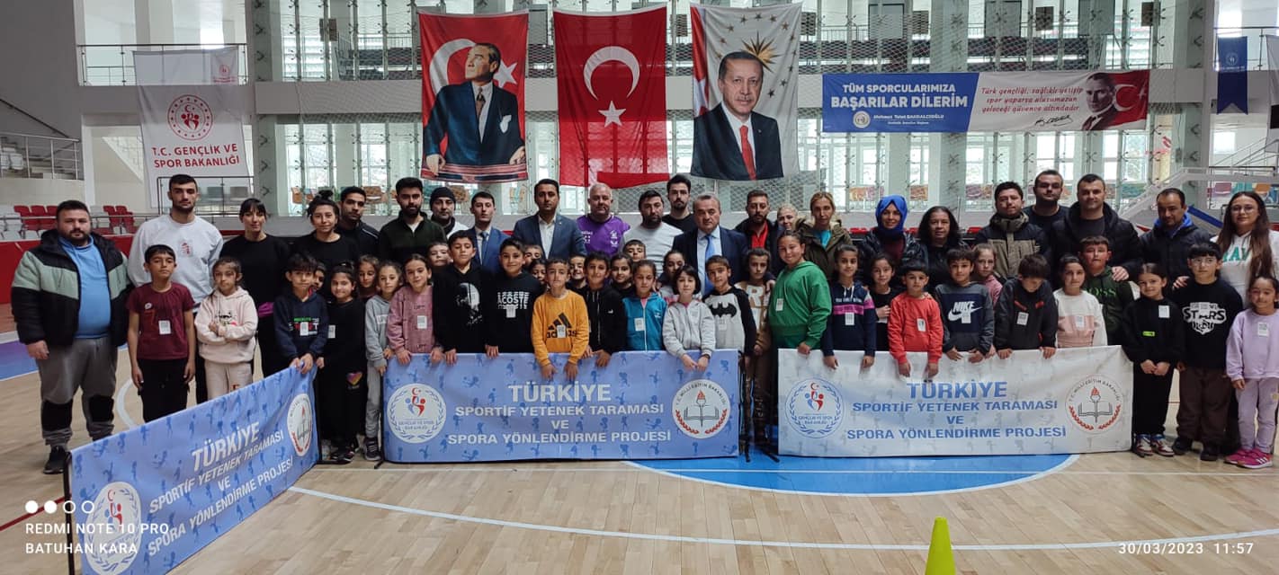 bilecik-haber_bozuyuklu-yetenekli-gencler-araniyor-172.jpg