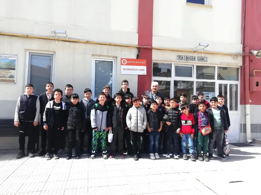 bilecik-haber_cami-gencligi-ata-topraklarinda-maneviyati-yasadi-162.jpg