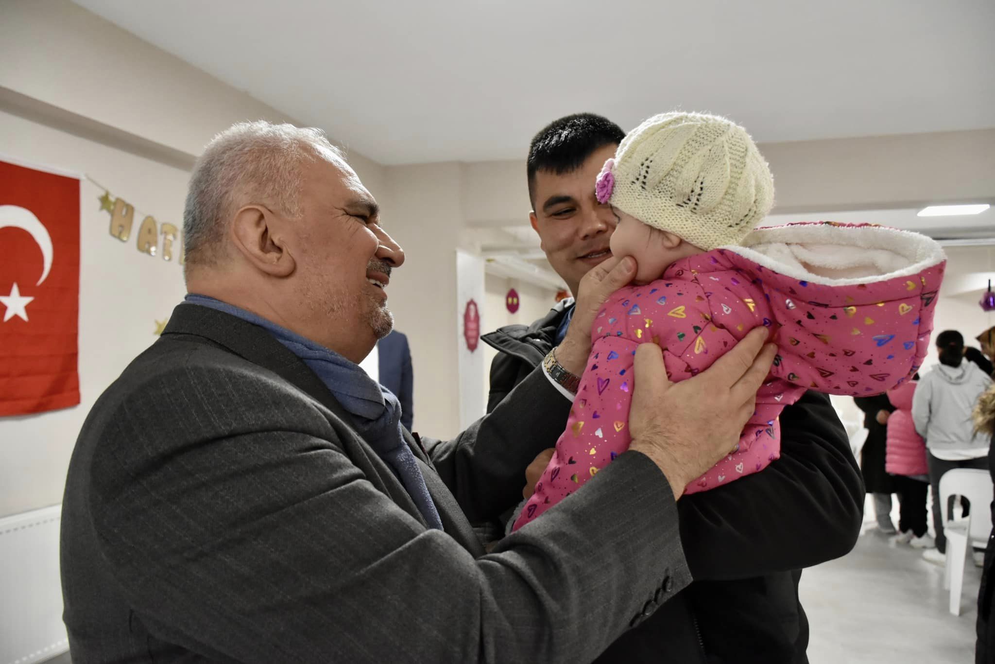 bilecik-haber_depremzedeler-icin-iftar-sofrasi-kuruldu-795.jpg