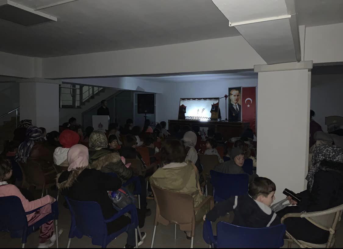 bilecik-haber_kent-konseyinin-bugunku-konugu-cocuklar-oldu-807.jpg