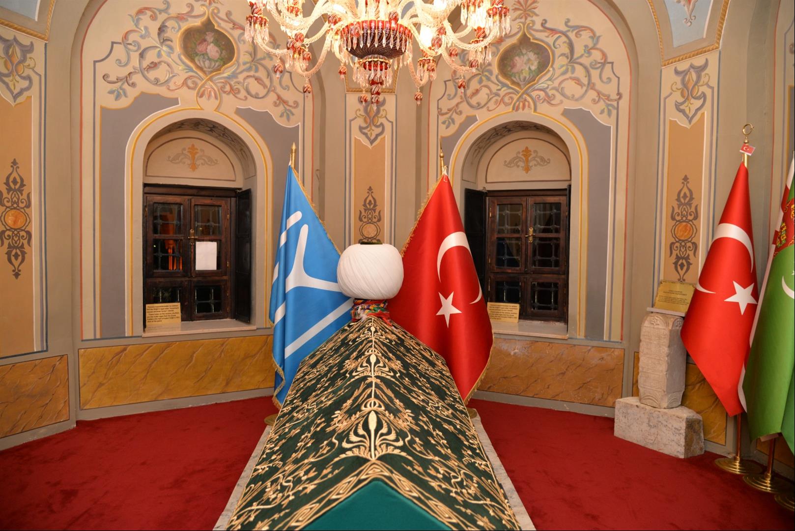 bilecik-haber_kurtulusun-sehrinde-38-turbe-bulunuyor-109.jpg