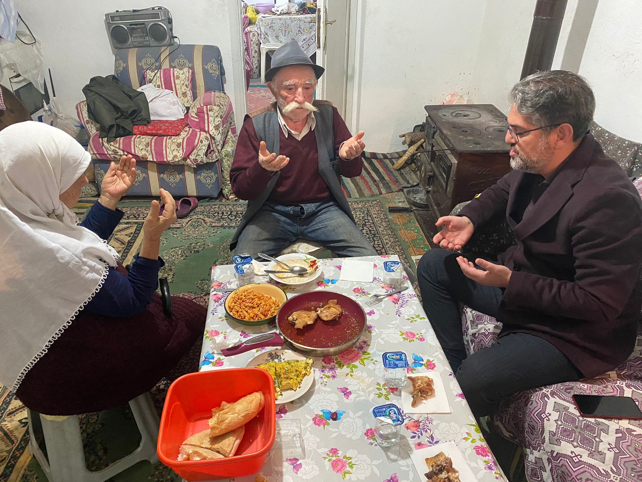 bilecik-haber_manevi-iklimi-doyasiya-yasiyoruz-140.jpg
