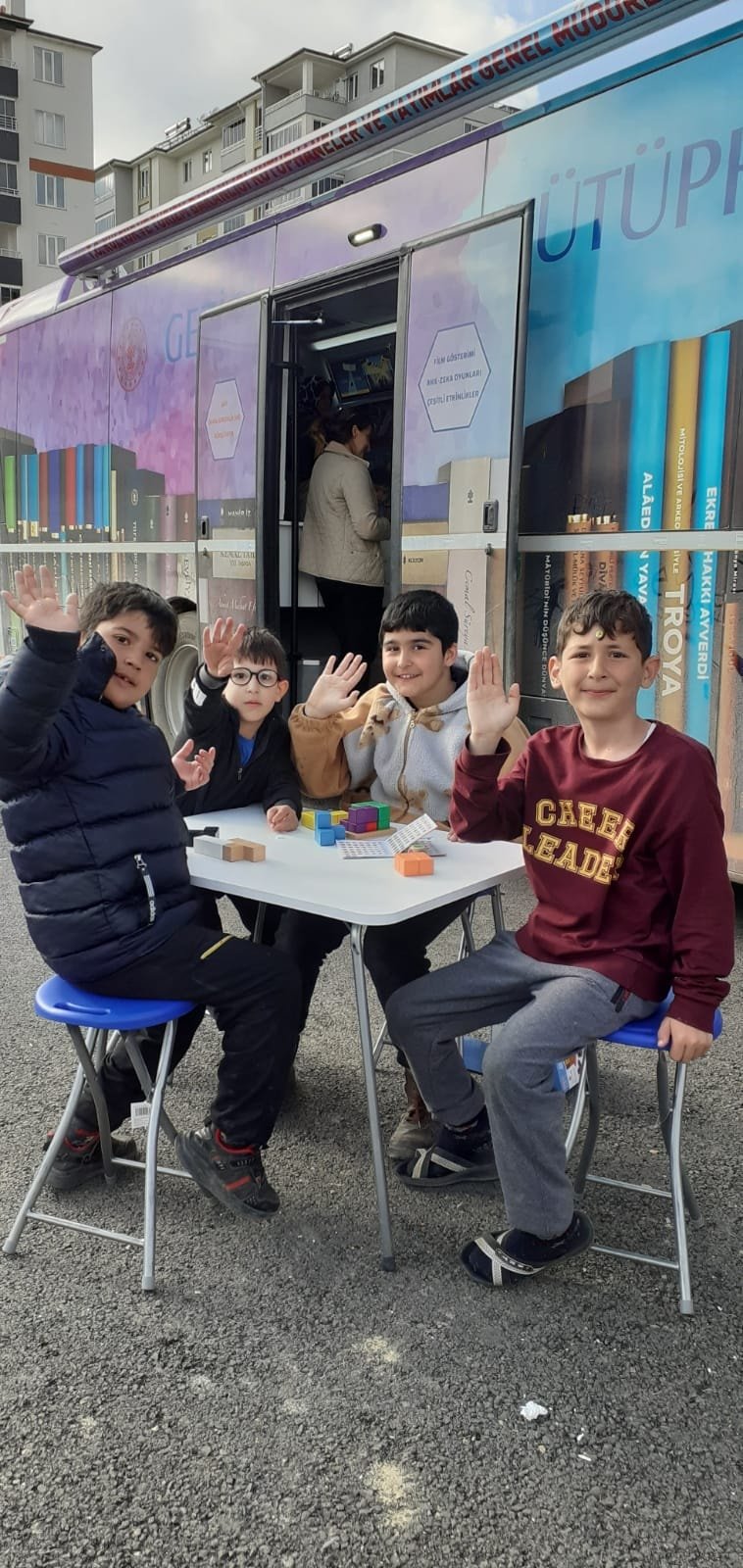 bilecik-haber_mutlulugu-tarif-edemem-ama-fotografini-cekebilirim-620.jpg