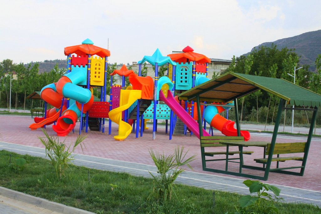bilecik-haber_osmaneli-nin-parklari-dikkati-cekiyor-261.jpg