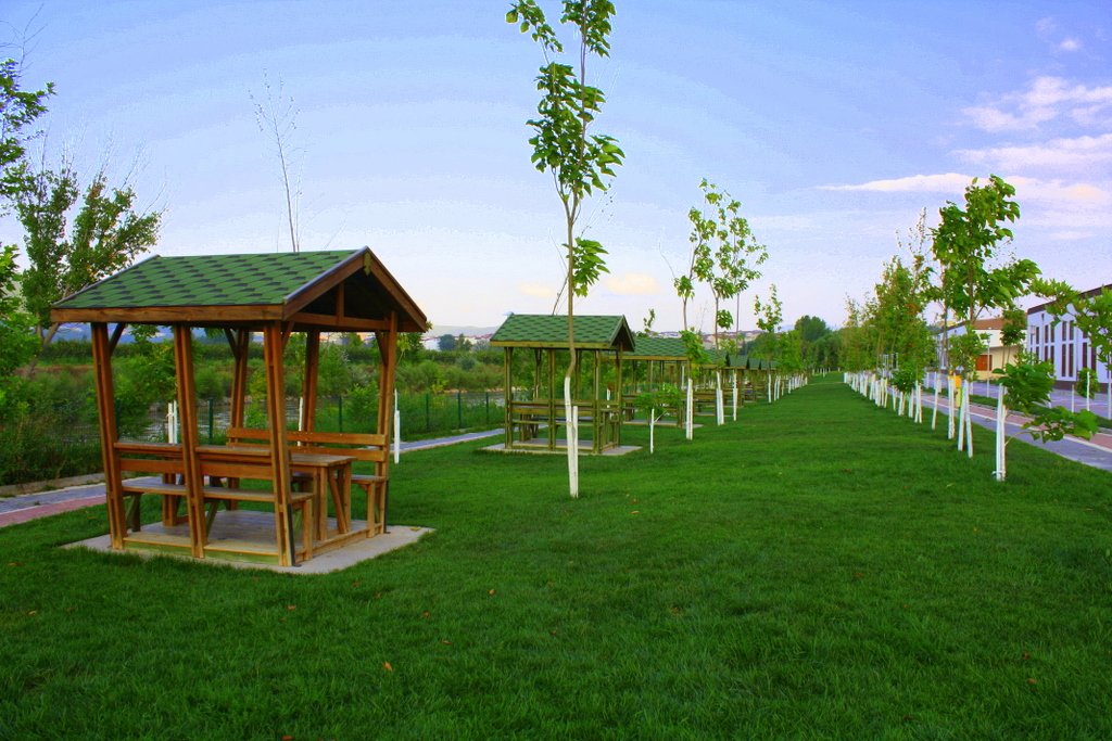 bilecik-haber_osmaneli-nin-parklari-dikkati-cekiyor-263.jpg