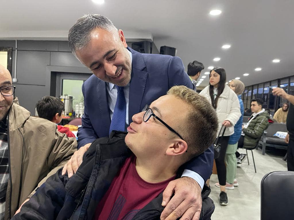 bilecik-haber_ozel-gereksinimli-cocuklarin-gecesi-663.jpg
