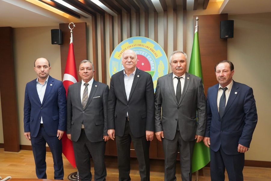bilecik-haber_sevinen-den-genel-baskan-bayraktar-a-ziyaret-59.jpg