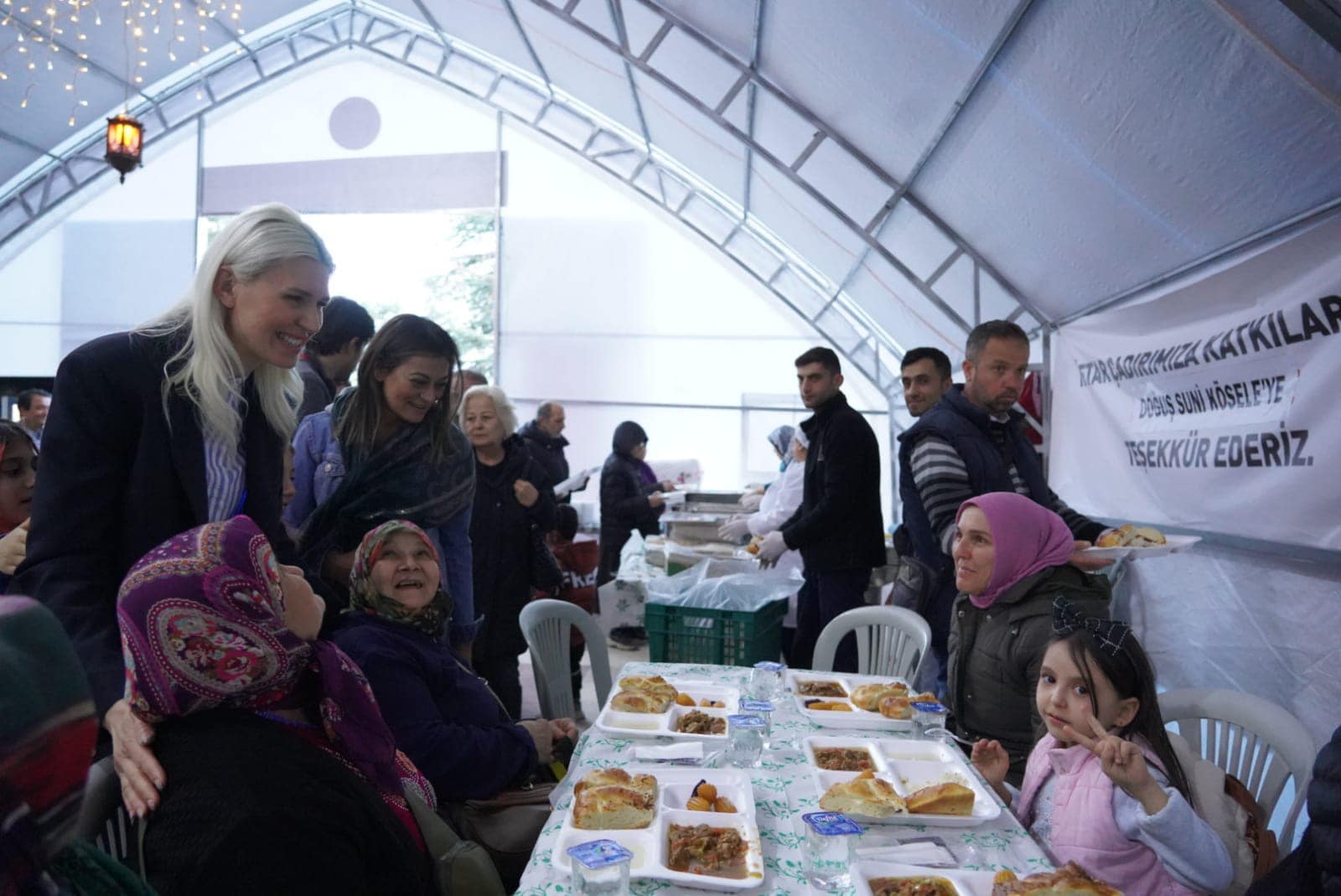 bilecik-haber_soframizda-ekmegimizi-paylasmaya-devam-edecegiz-137.jpg