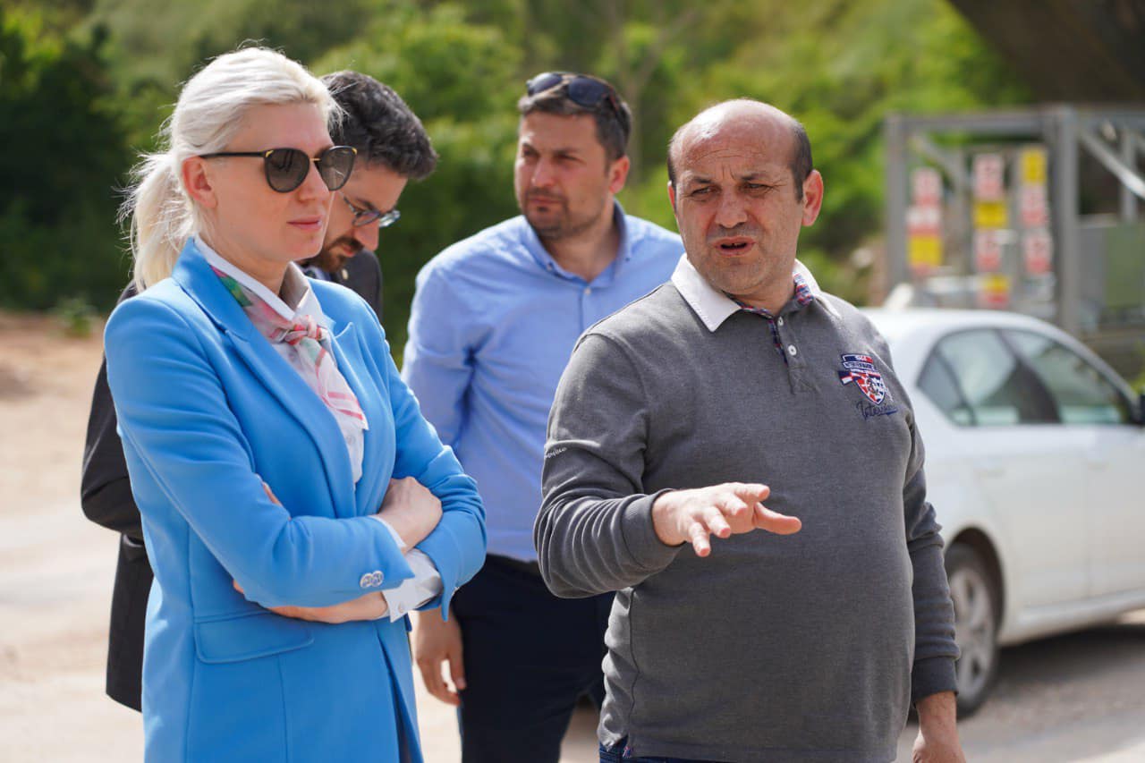 bilecik-haber_subasi-yol-calismalarini-yerinde-inceledi-12873.jpg