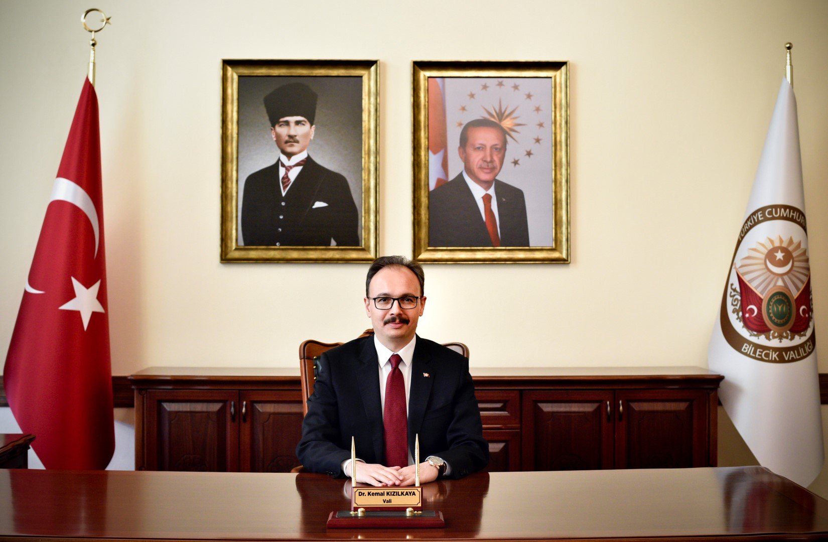 bilecik-haber_vali-kizilkaya-yine-elbistan-a-gitti-13223.jpg