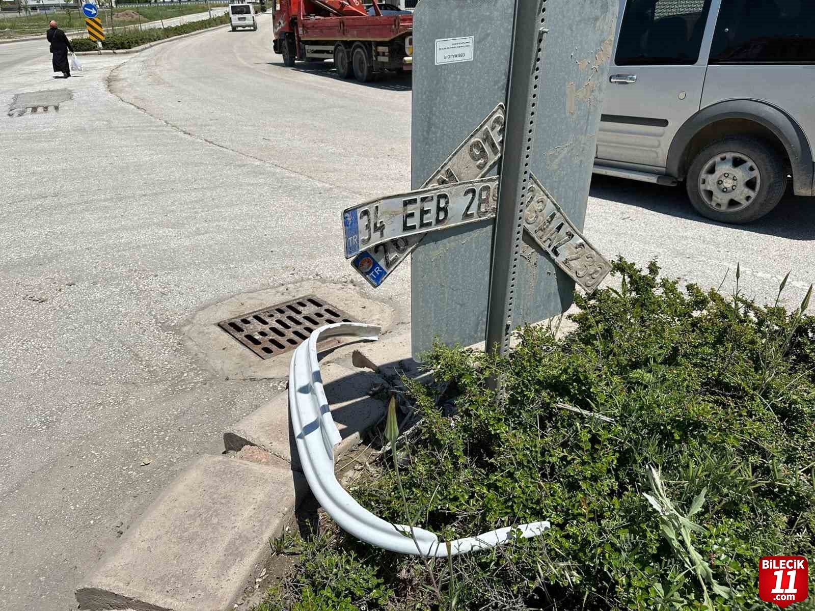 bilecik-haber_gole-donen-yollarda-onlarca-arac-plakasi-kaldi-20635.jpg