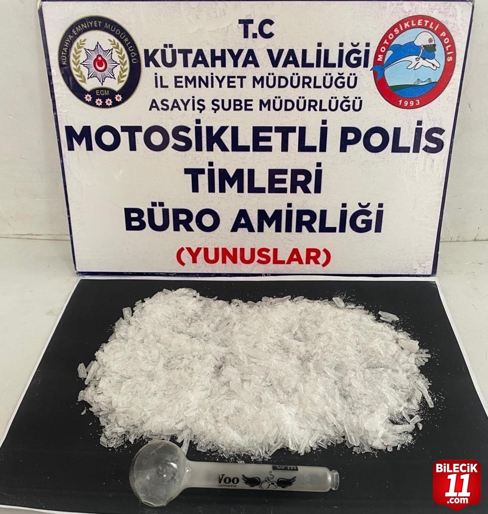 bilecik-haber_kutahya-da-yunus-timlerince-2-kisinin-uzerinde-uyusturucu-madde-ele-gecirildi-18940.jpg