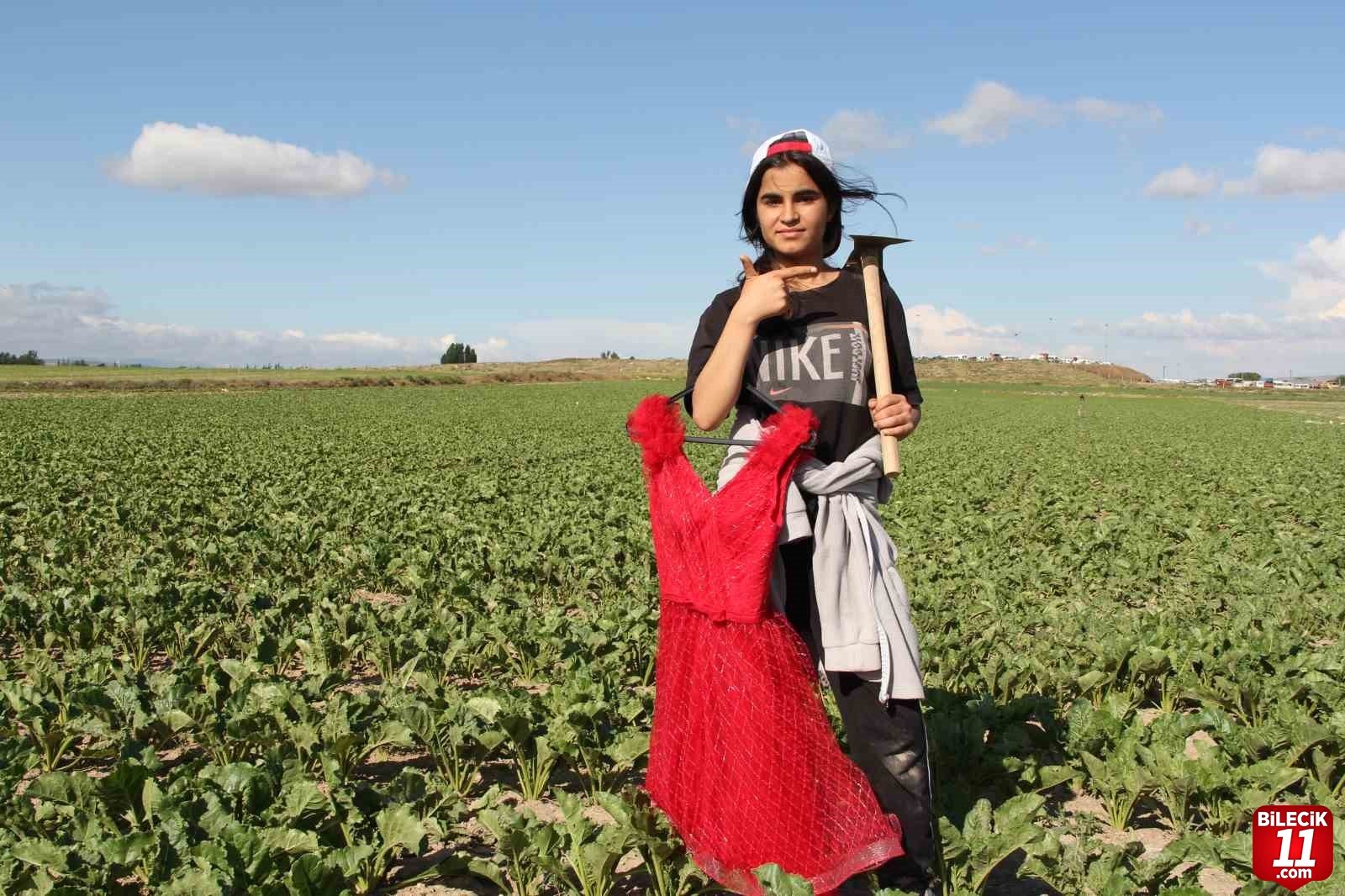 bilecik-haber_mezuniyet-elbisesi-icin-tarlada-calisan-13-yasindaki-narin-in-hayalini-gerceklestirdiler-23265.jpg