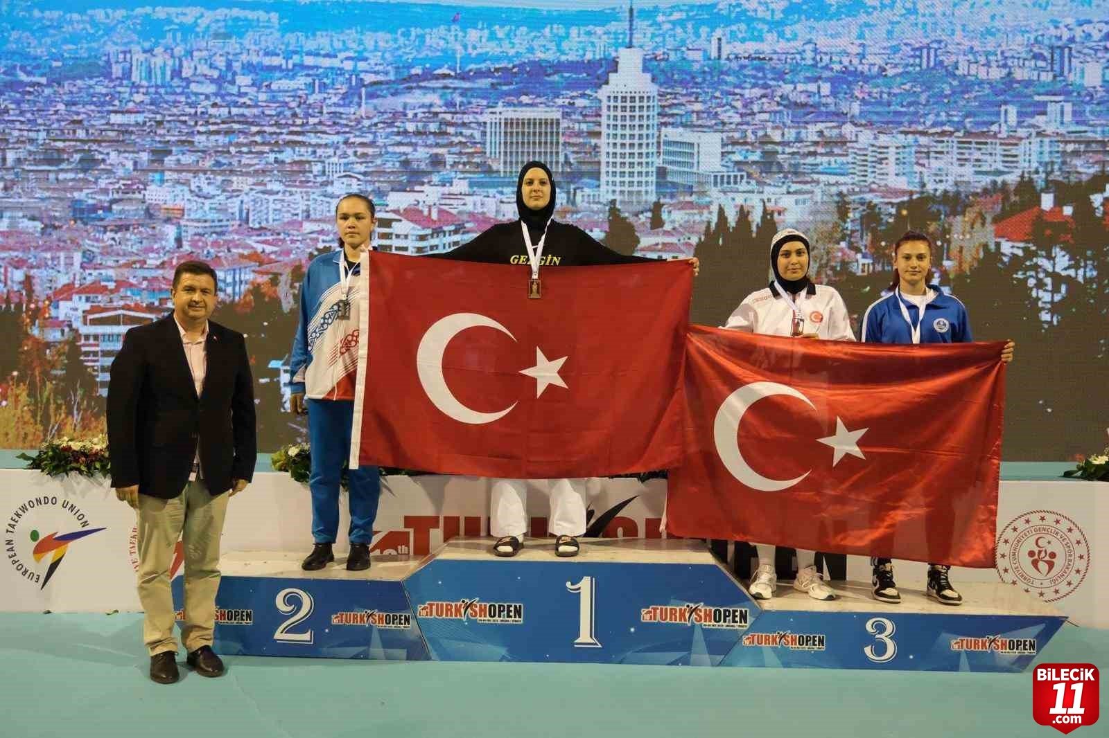 bilecik-haber_10-uluslararasi-turkiye-taekwondo-turnuvasi-nda-milli-takim-secmesine-ismini-yazdirdi-34009.jpg
