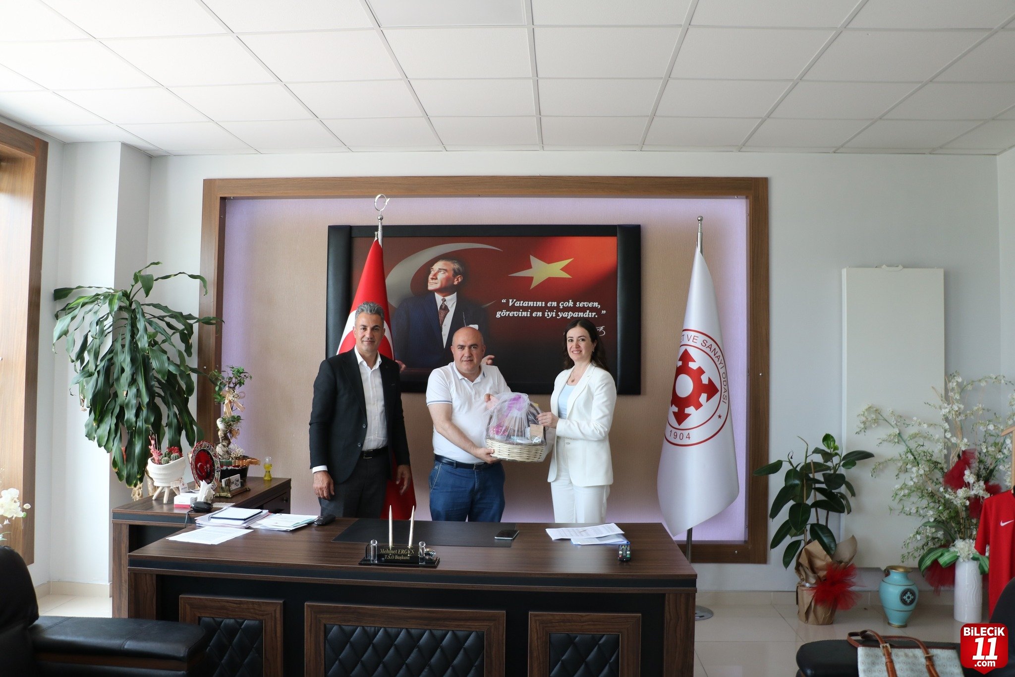 bilecik-haber_baskan-ergun-e-ziyaret-karsilikli-bilgilendirmelerde-bulunuldu-30246.jpg