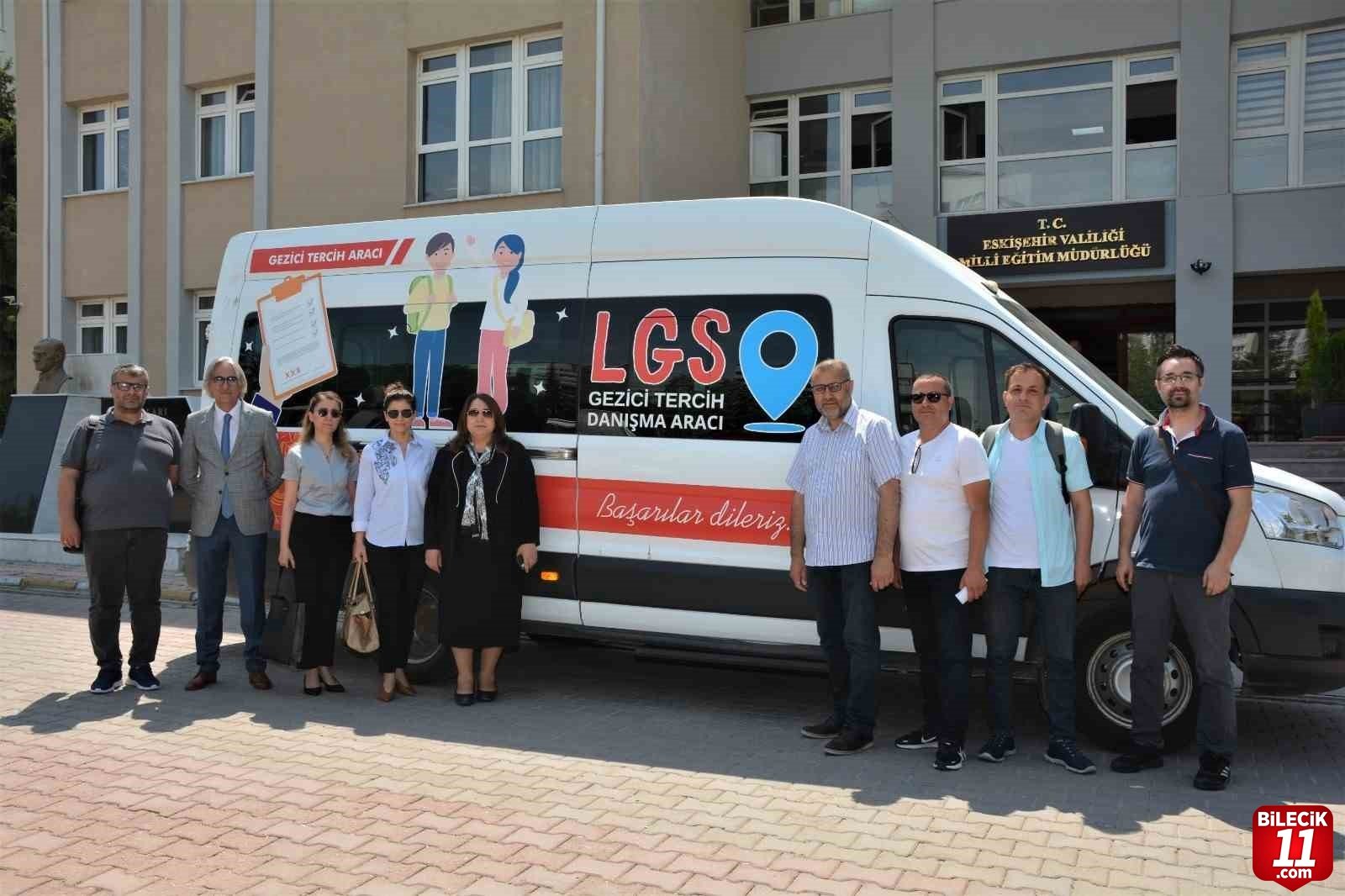 bilecik-haber_gezici-lgs-tercih-danismanligi-araci-yollarda-28316.jpg