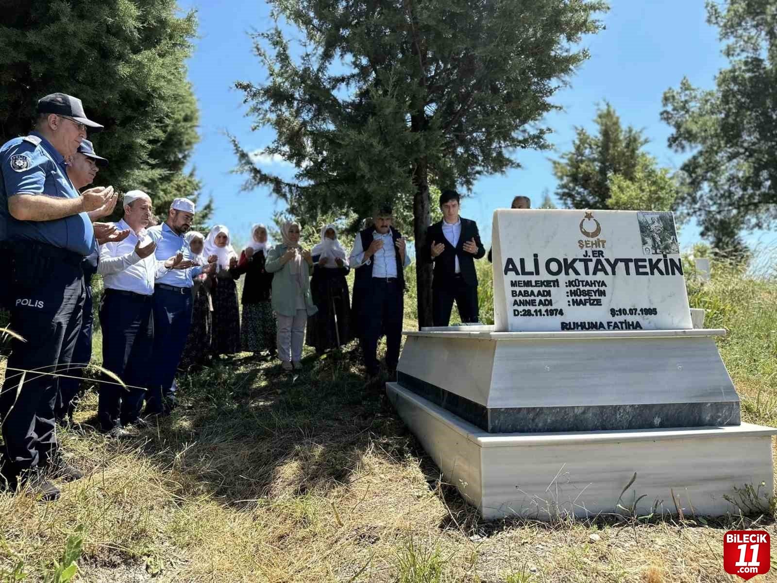 bilecik-haber_simav-da-sehit-er-ali-oktaytekin-dualarla-anildi-30390.jpg