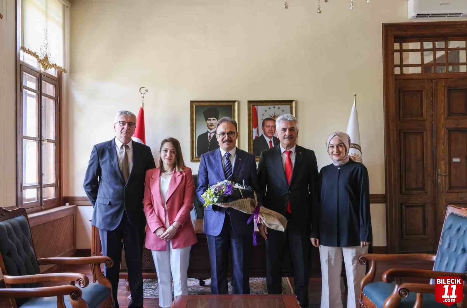 bilecik-haber_vali-kizilkaya-nufus-ve-vatandaslik-islerinin-onemine-degindi-32313.jpg