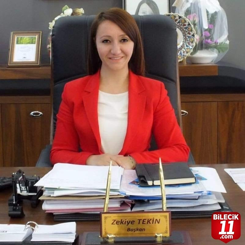 bilecik-haber_dolu-dolu-gecti-baskan-tekin-tesekkuru-bir-borc-bildi-43797.jpg