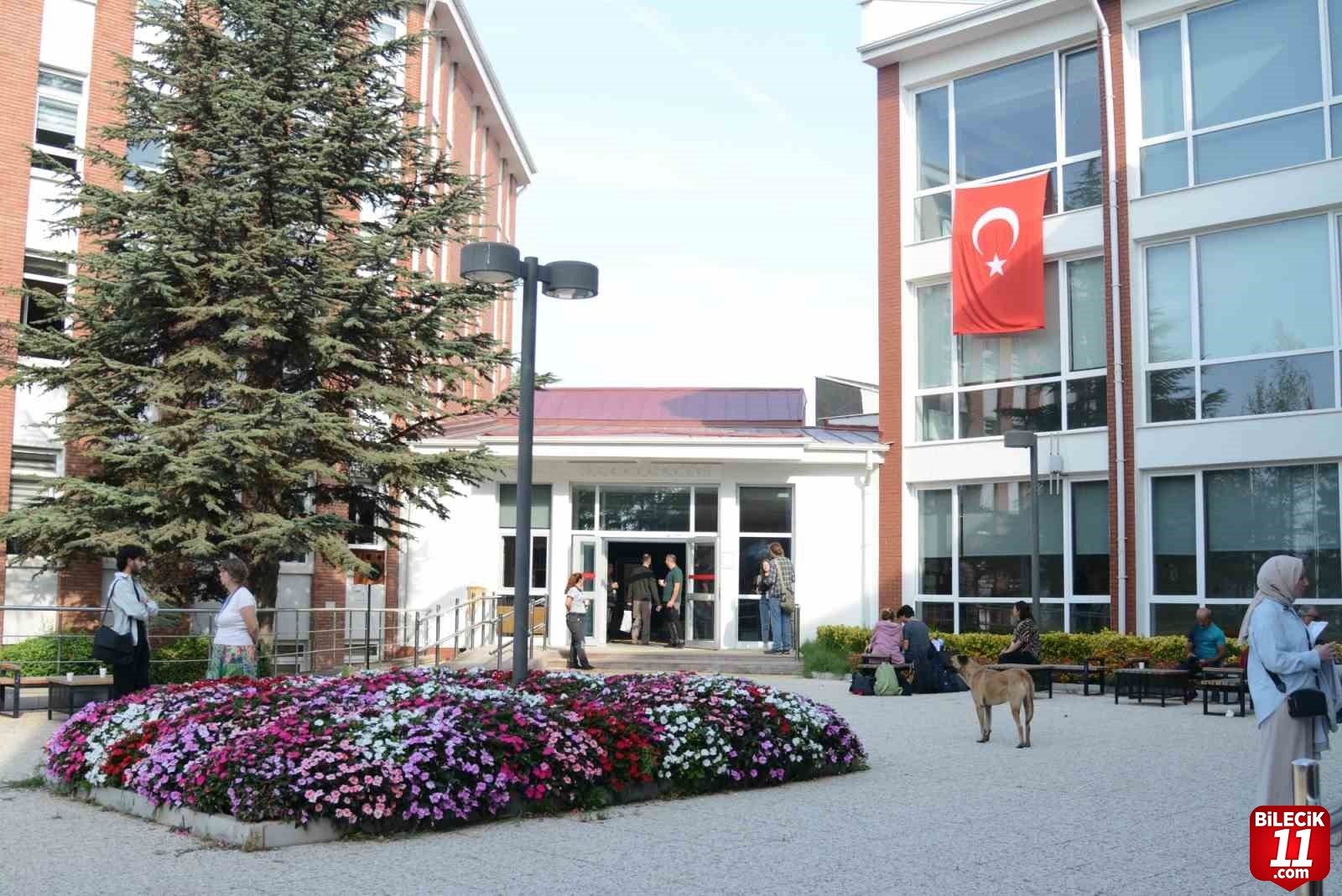 bilecik-haber_guzel-sanatlar-fakultesi-yetenek-sinavi-heyecani-basladi-47481.jpg
