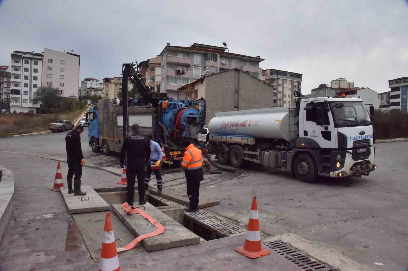 bilecik-haber_belediye-kis-oncesi-onlemlerini-almaya-devam-ediyor-71231.jpg