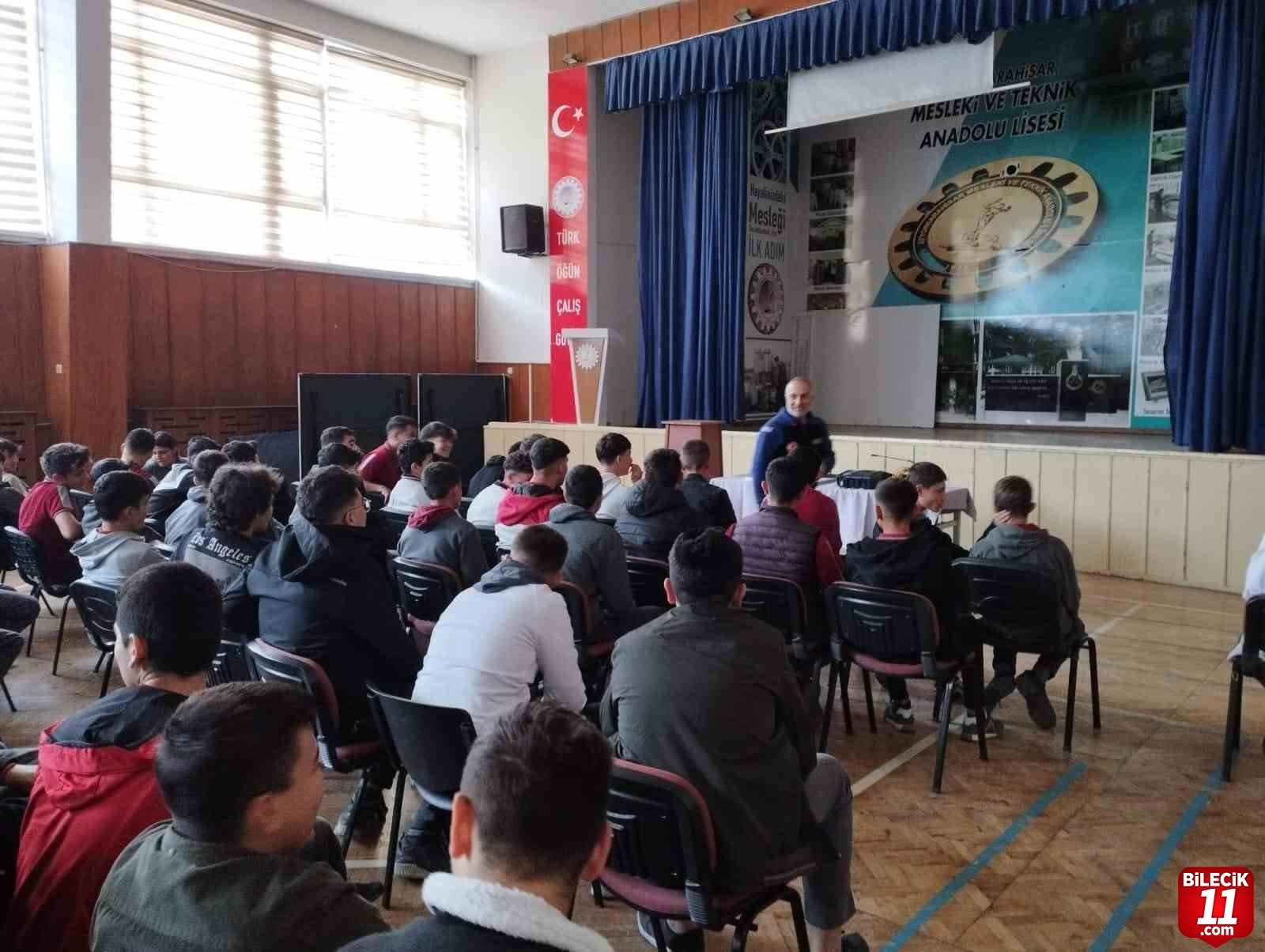 bilecik-haber_ogrencilere-afet-farkindalik-egitimi-verildi-65646.jpg