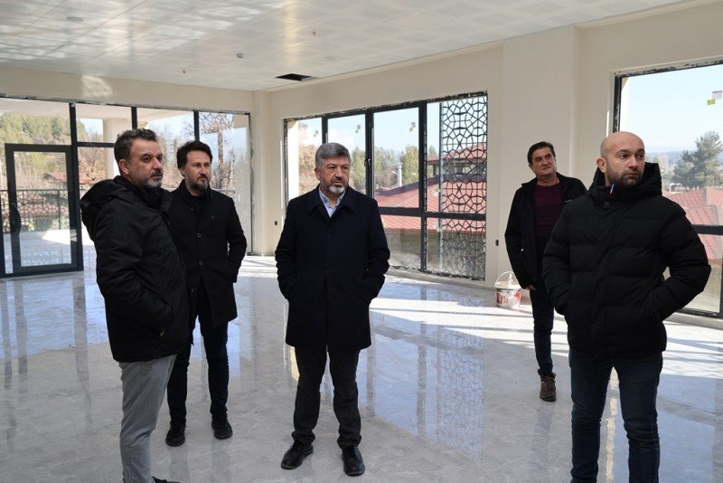 bilecik-haber_gediz-genclik-merkezi-acilis-icin-gun-sayiyor-91631.jpg