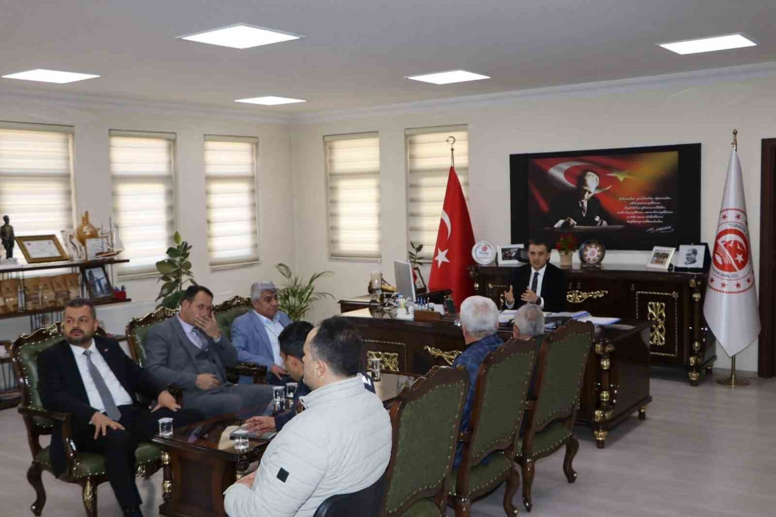 bilecik-haber_huzurlu-bir-secim-ortami-icin-bir-araya-gelindi-96879.jpg