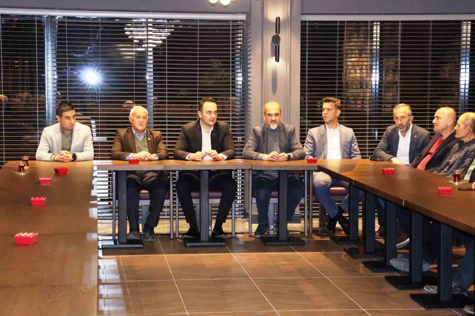 bilecik-haber_aslanapa-kaymakamligindan-iftar-programi-102215.jpg