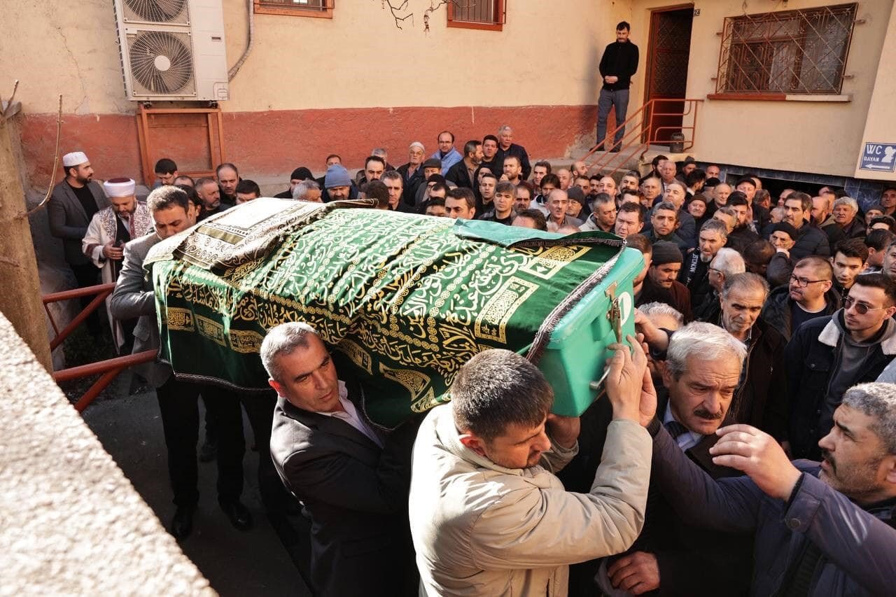 bilecik-haber_hamidiye-mahallesi-muhtari-huseyin-karatas-ebediyete-ugurlandi-100135.jpg