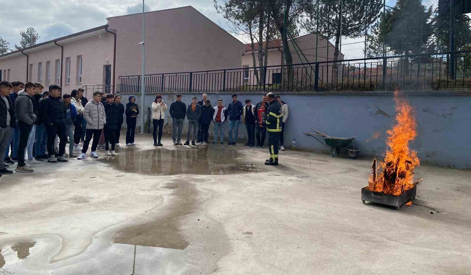 bilecik-haber_hisarcik-cpl-de-deprem-yangin-ve-personel-tahliye-tatbikati-99156.jpg