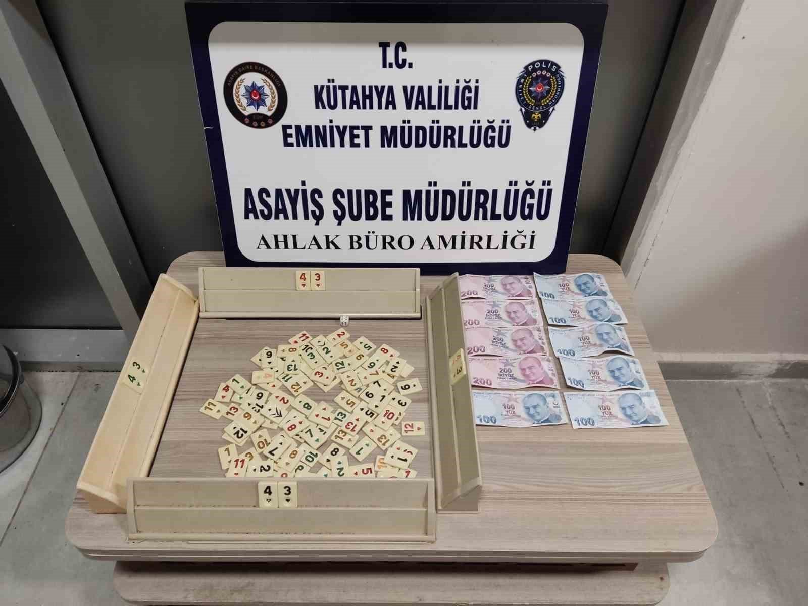 bilecik-haber_kutahya-da-kumar-oynayan-4-kisiye-para-cezasi-103028.jpg