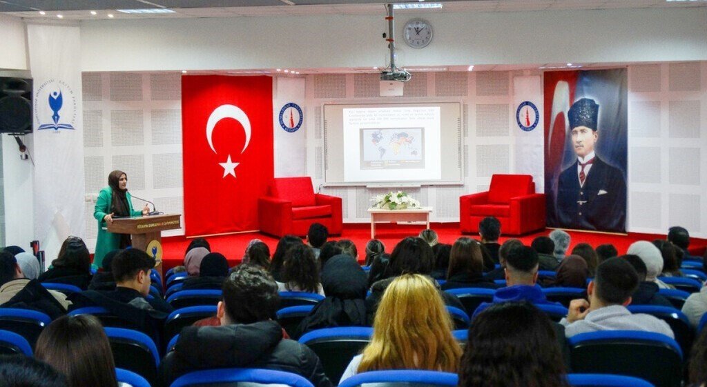 bilecik-haber_kutahya-da-su-kaynaklarinin-verimli-kullanilmasi-konulu-konferans-103462.jpg
