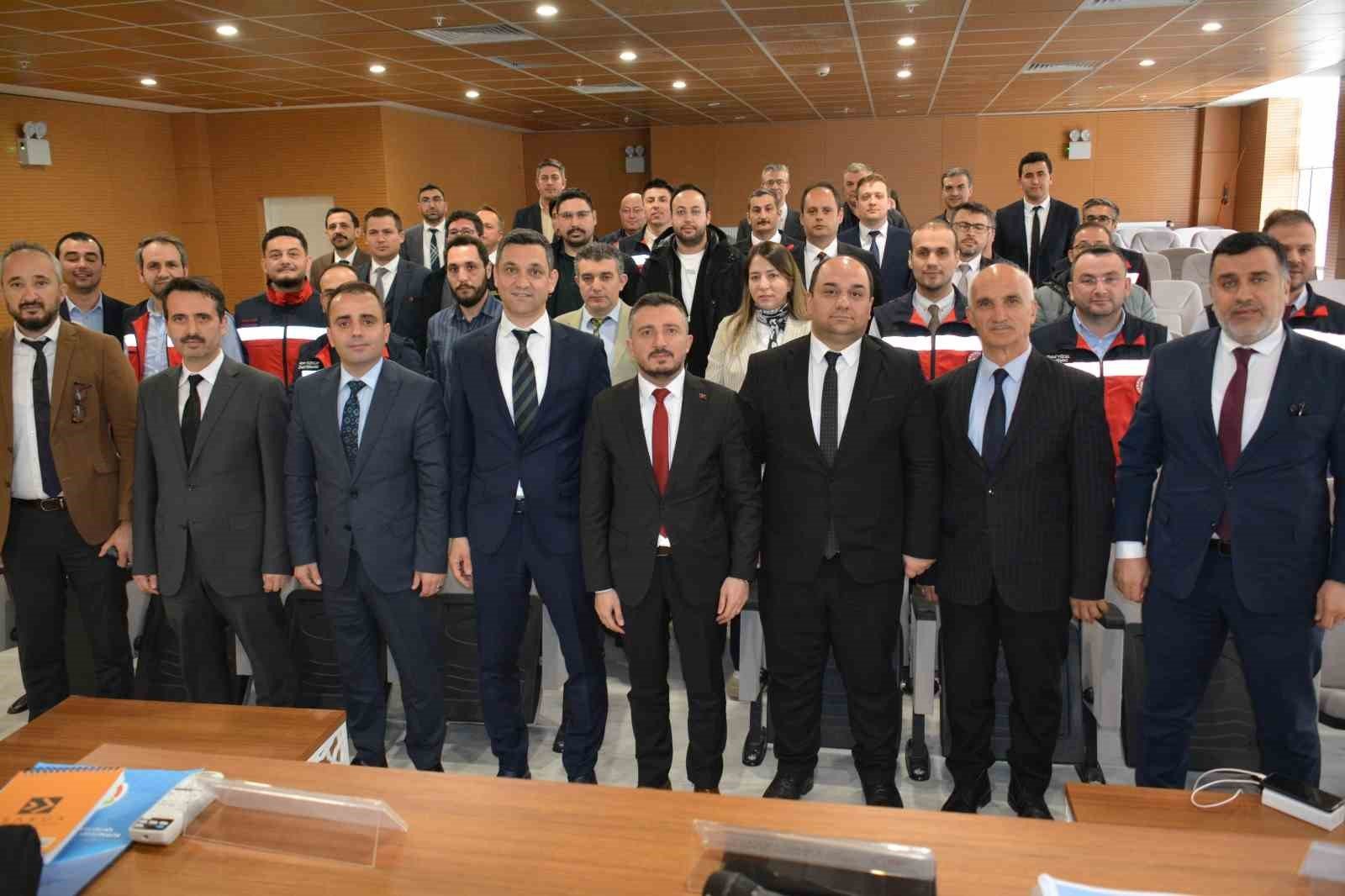 bilecik-haber_kutahya-da-tarim-sektoru-tarimsal-uretimin-planlamasi-hakkinda-bilgilendirildi-104450.jpg