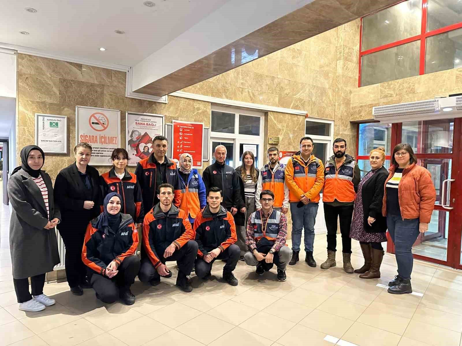 bilecik-haber_ogrenci-yurdunda-yangin-ve-afet-egitimi-98986.jpg