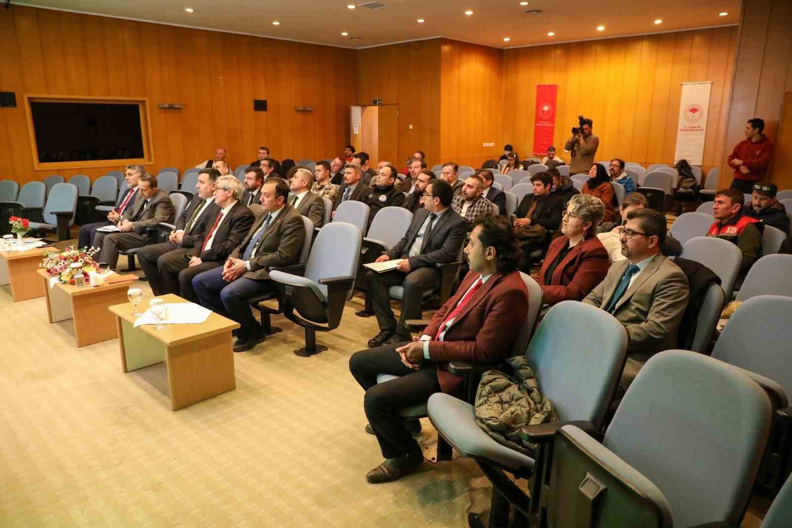 bilecik-haber_planli-tarimsal-uretim-icin-onemli-toplanti-103525.jpg