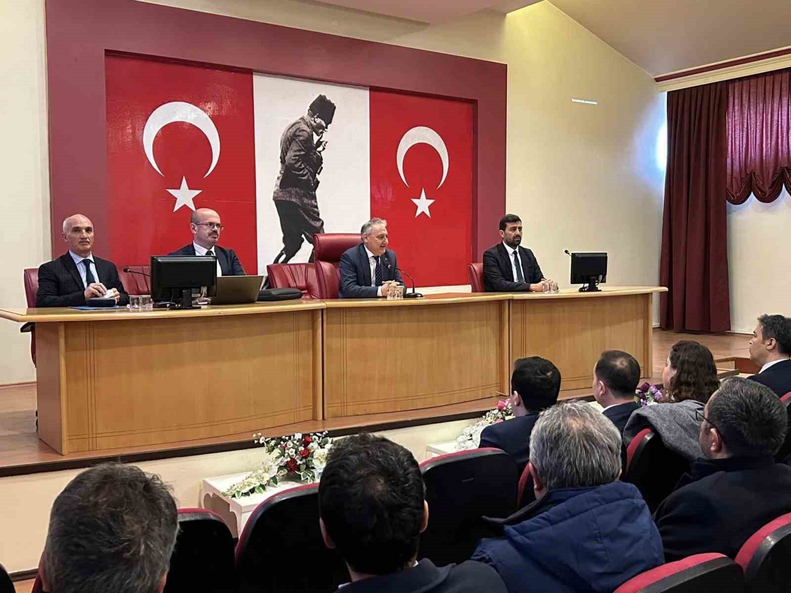 bilecik-haber_tarimda-izlenecek-yol-haritasi-degerlendirildi-98418.jpg
