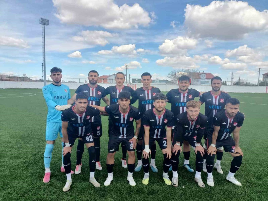 bilecik-haber_1969-bilecik-spor-kulubu-deplasmandan-3-puanla-dondu-106462.jpg