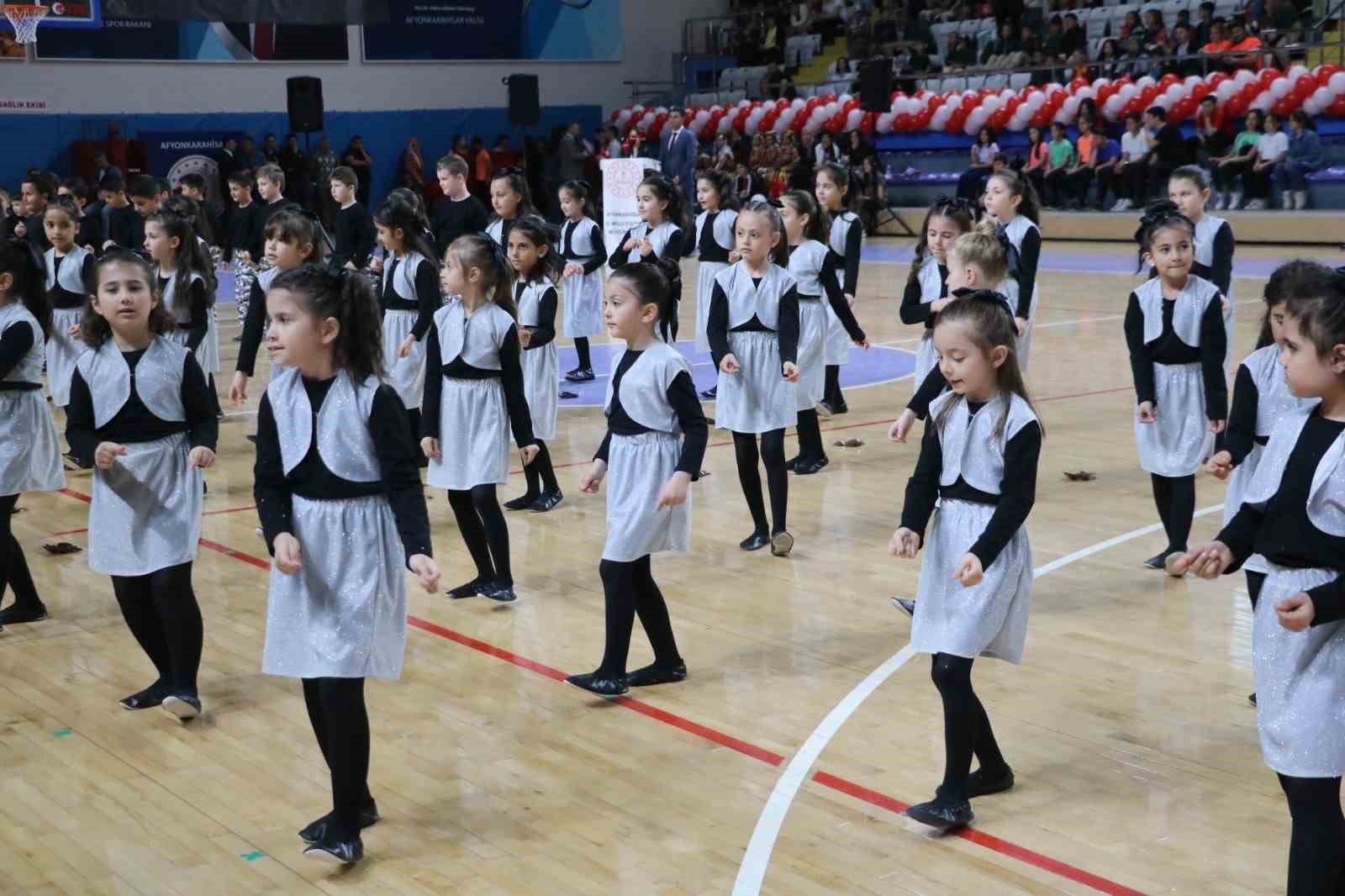 bilecik-haber_afyonkarahisar-da-23-nisan-coskusu-792.jpg
