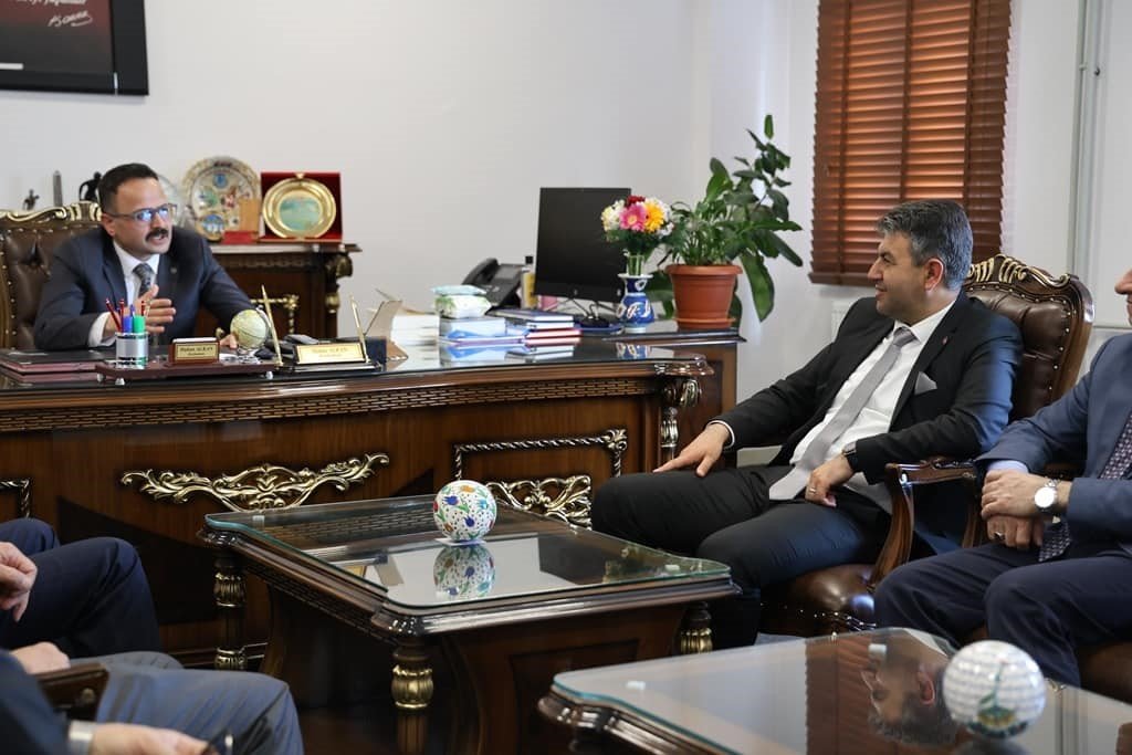bilecik-haber_baskan-akel-kaymakam-alkan-i-makaminda-ziyaret-etti-106168.jpg