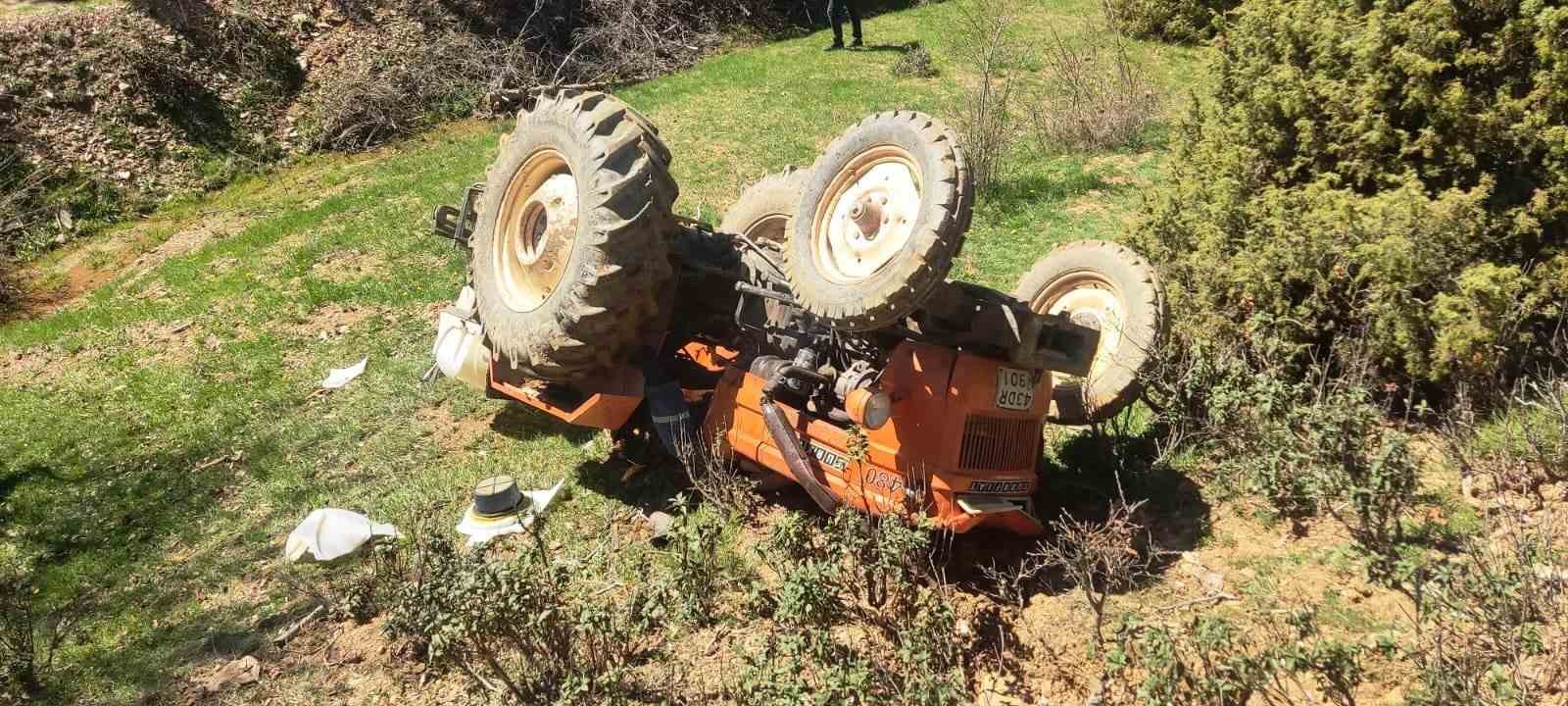 bilecik-haber_emet-te-devrilen-traktorun-altinda-kalan-ciftci-hayatini-kaybetti-107548.jpg