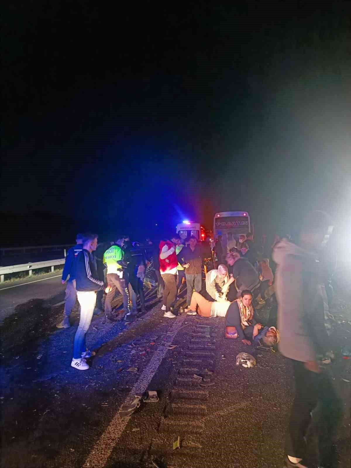 bilecik-haber_eskisehir-de-zincirleme-trafik-kazasi-8-yarali-553.jpg